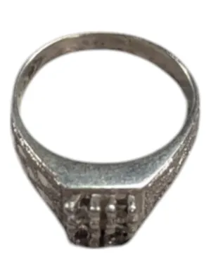 4 Gem Silver Signate Ring Size 4 (15)
