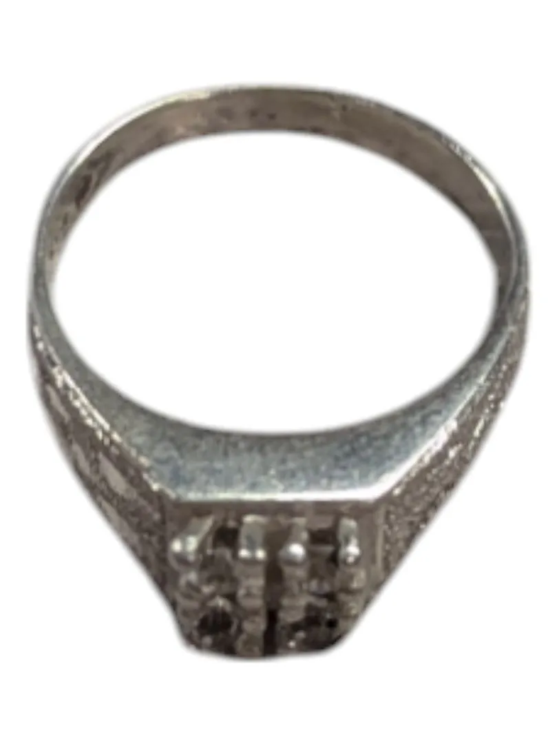 4 Gem Silver Signate Ring Size 4 (15)