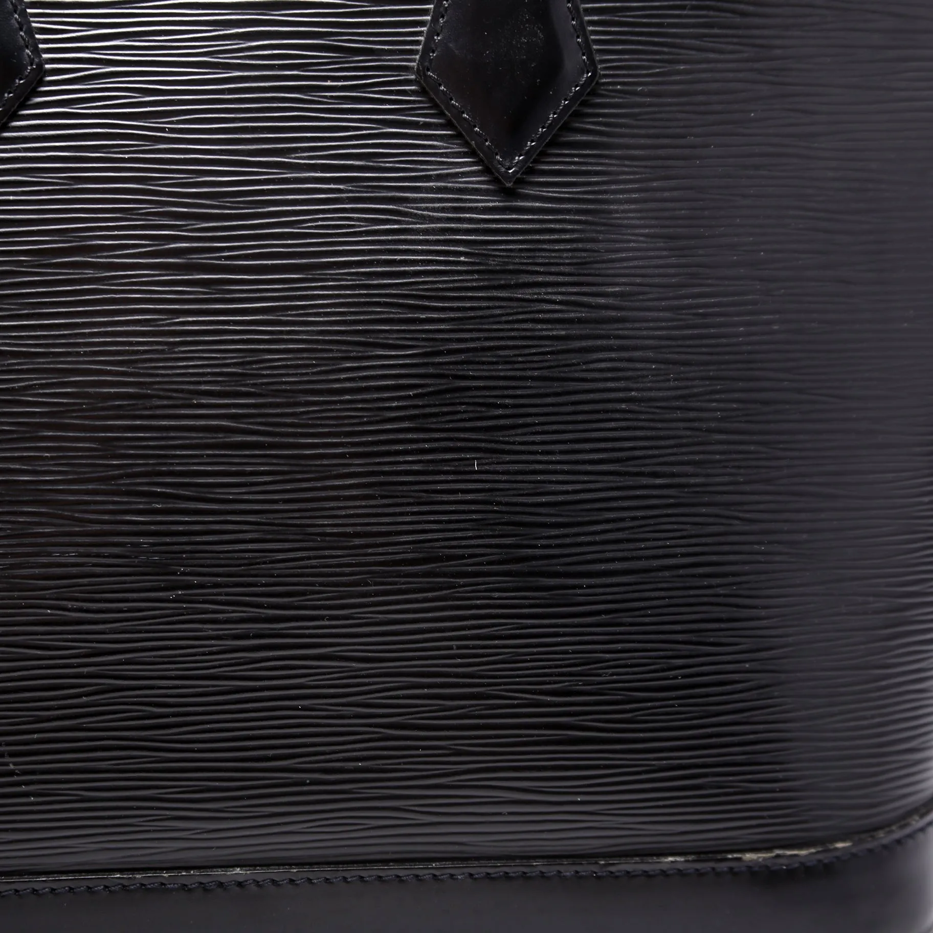 Alma PM Epi Older Black