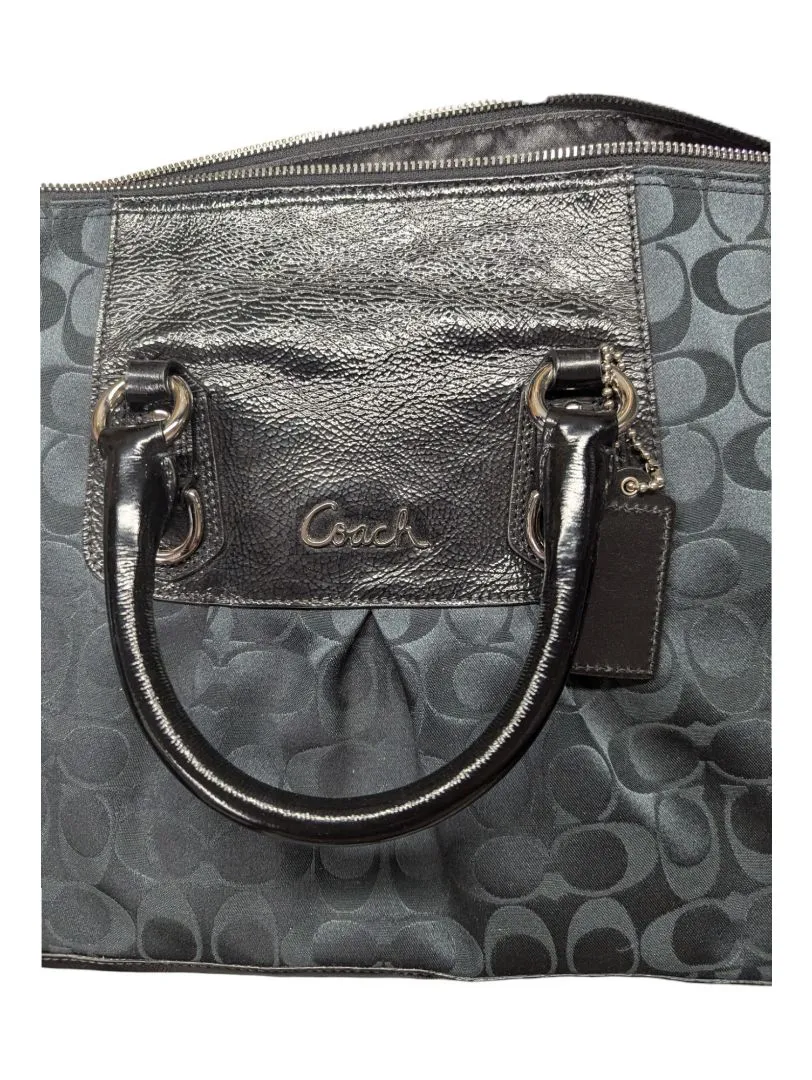 Coach Signature Ashley Shoulder Bag