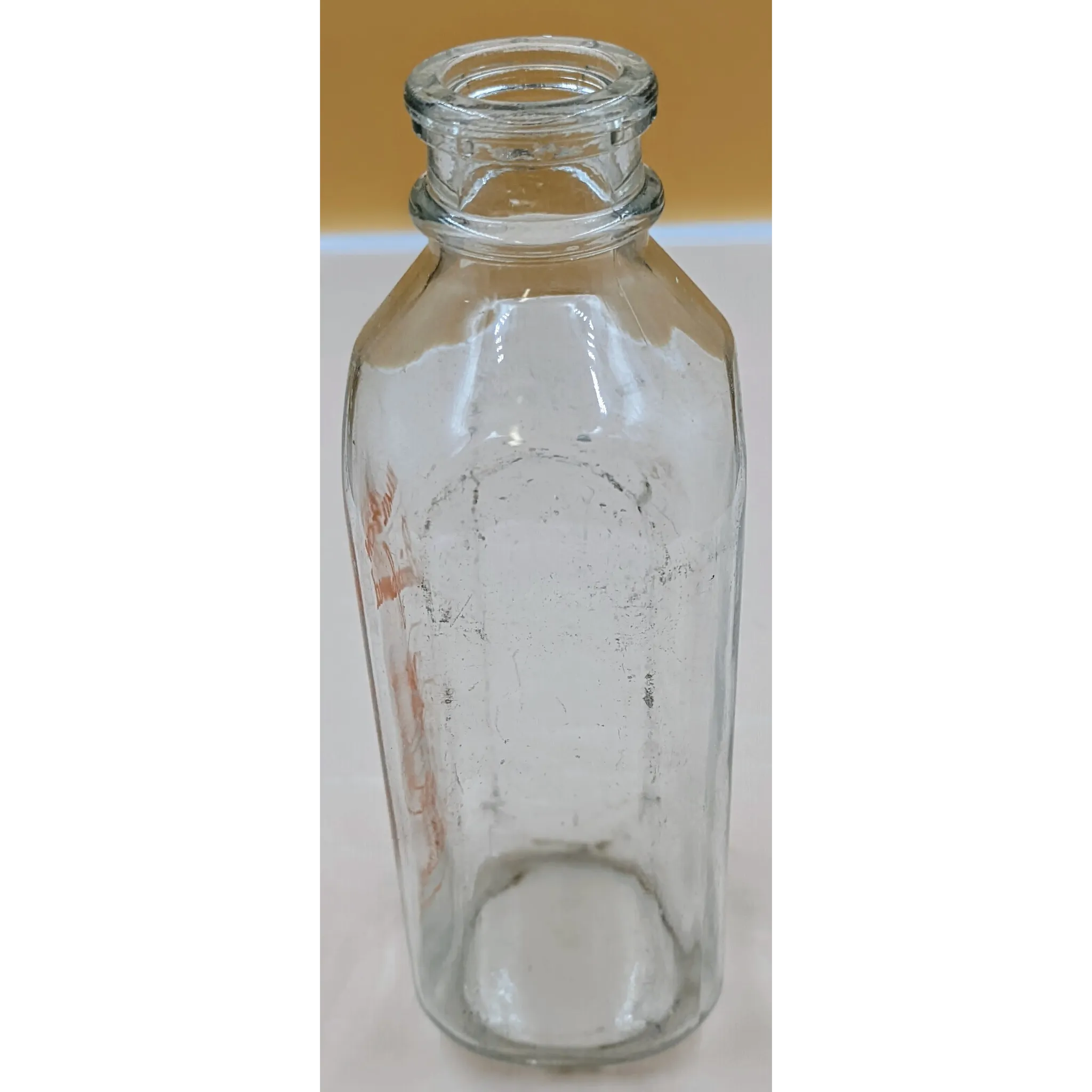 Hamilton Dairyland Bottle
