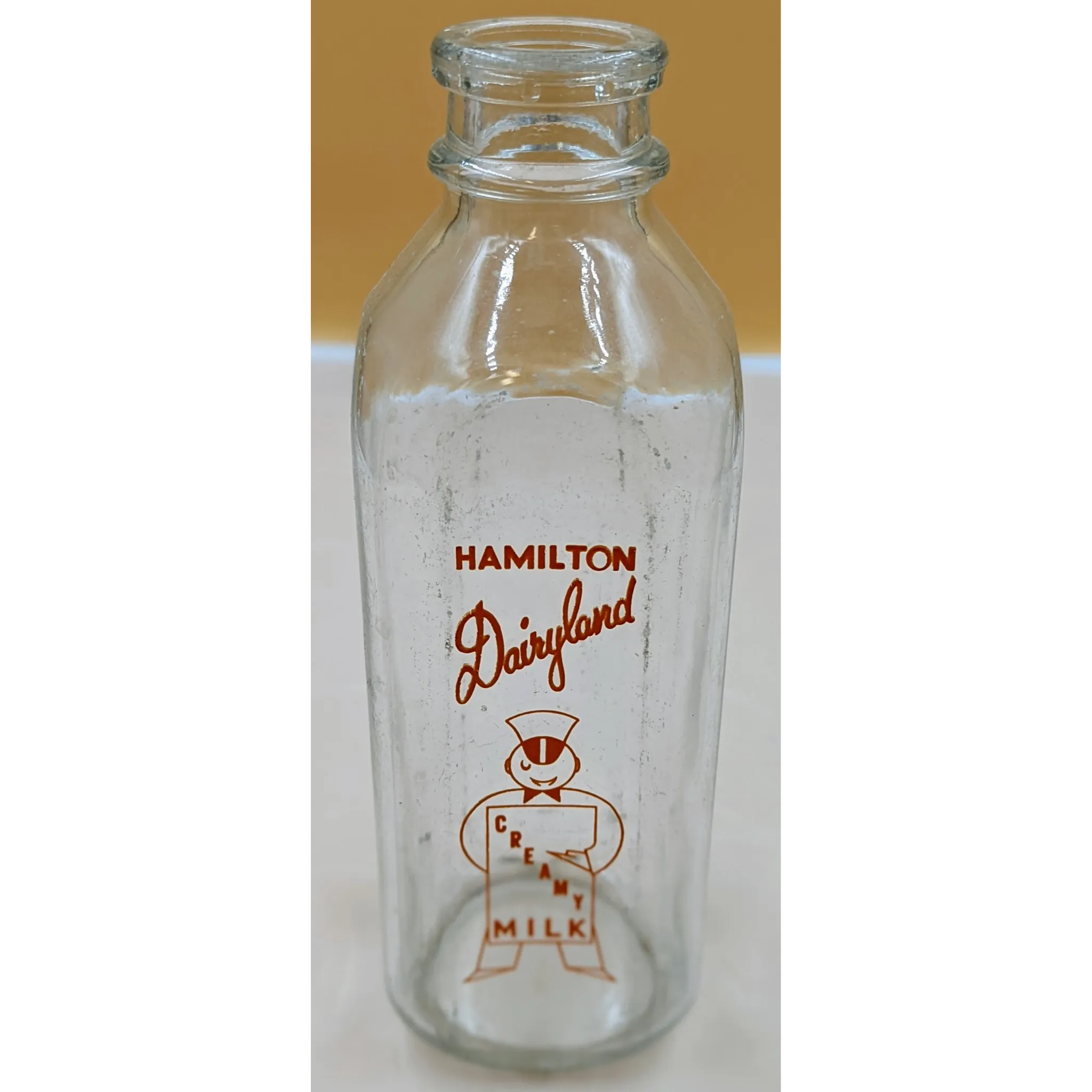 Hamilton Dairyland Bottle
