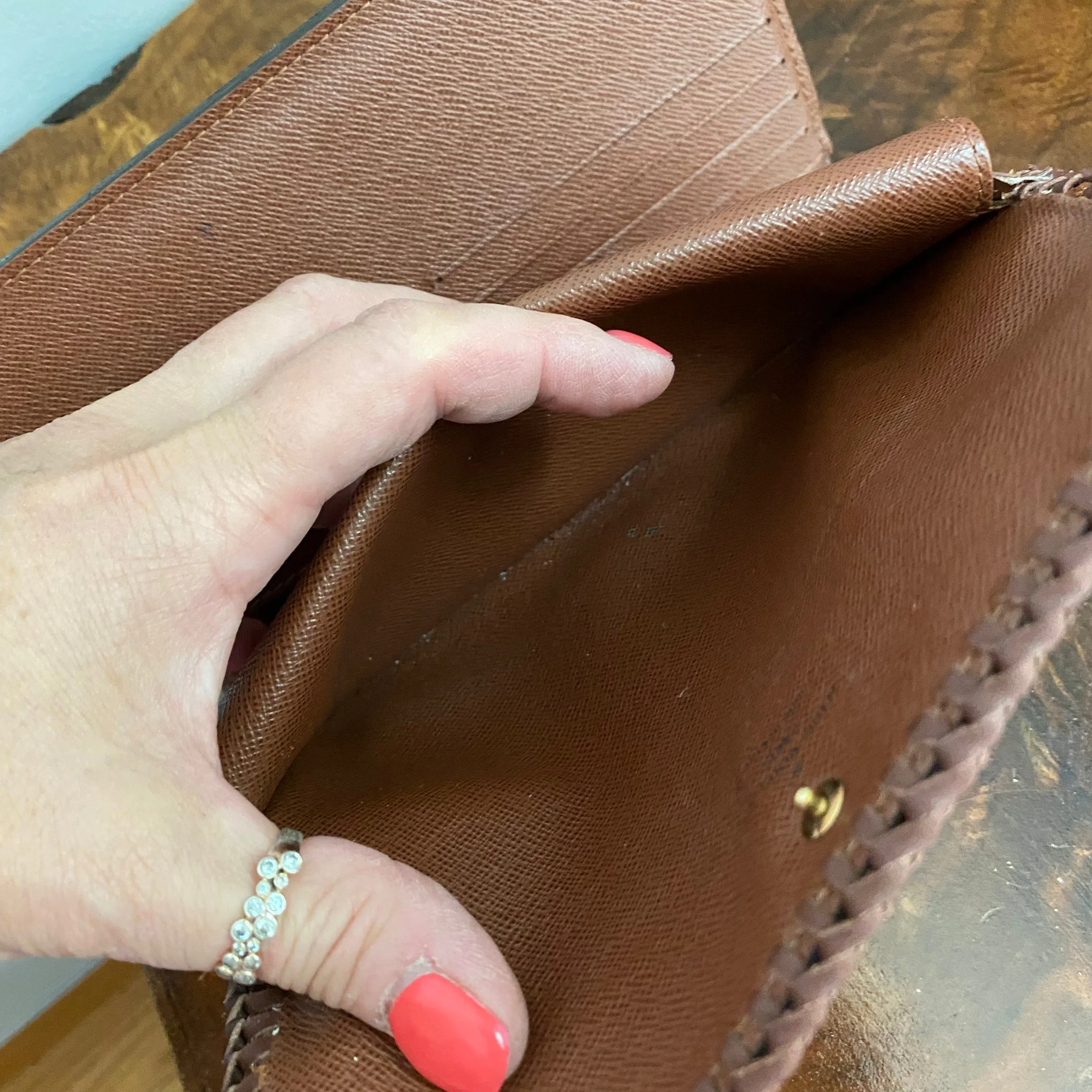The Junco Wallet Wristlet - Vintage Monogram in Brown