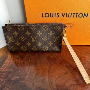 The Junco Wristlet - Vintage Monogram in Vachetta